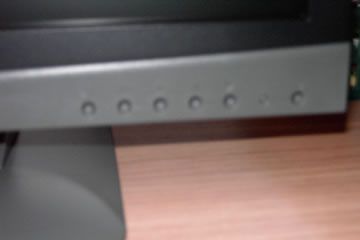 F419 control buttons and power LED F419 control buttons and power LED